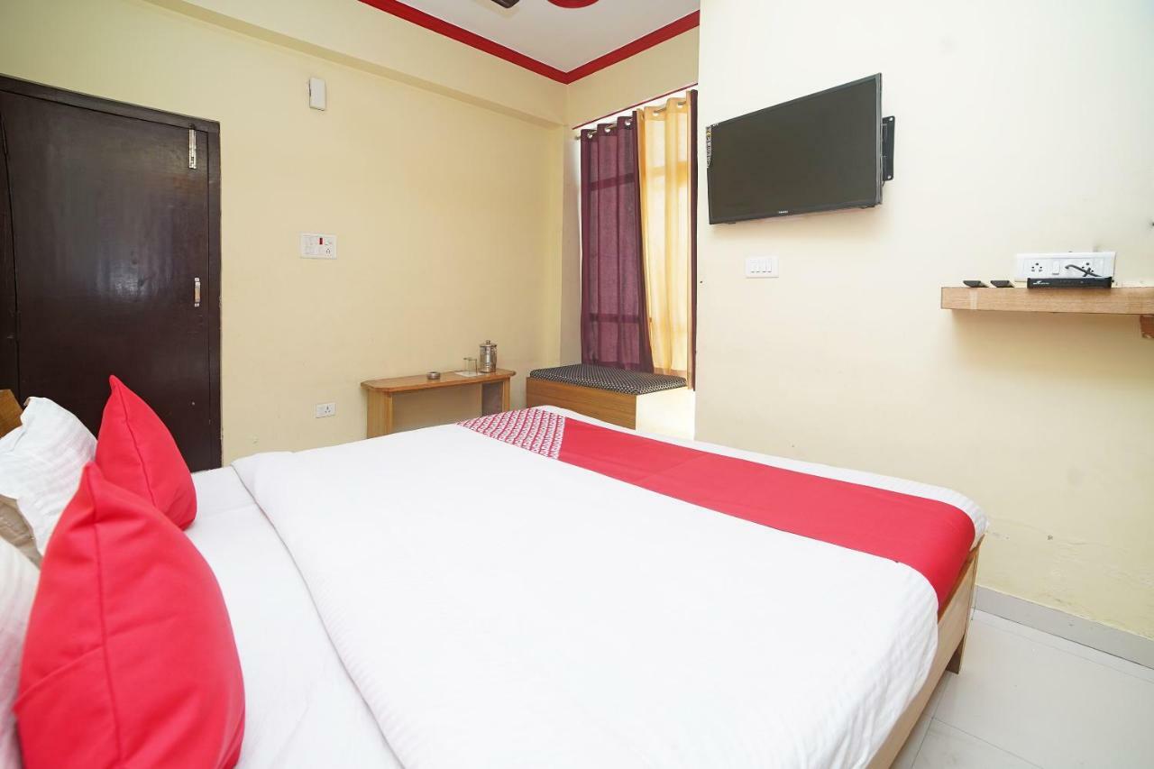 Oyo 37525 Hotel Mall Palace Pithoragarh Exterior photo