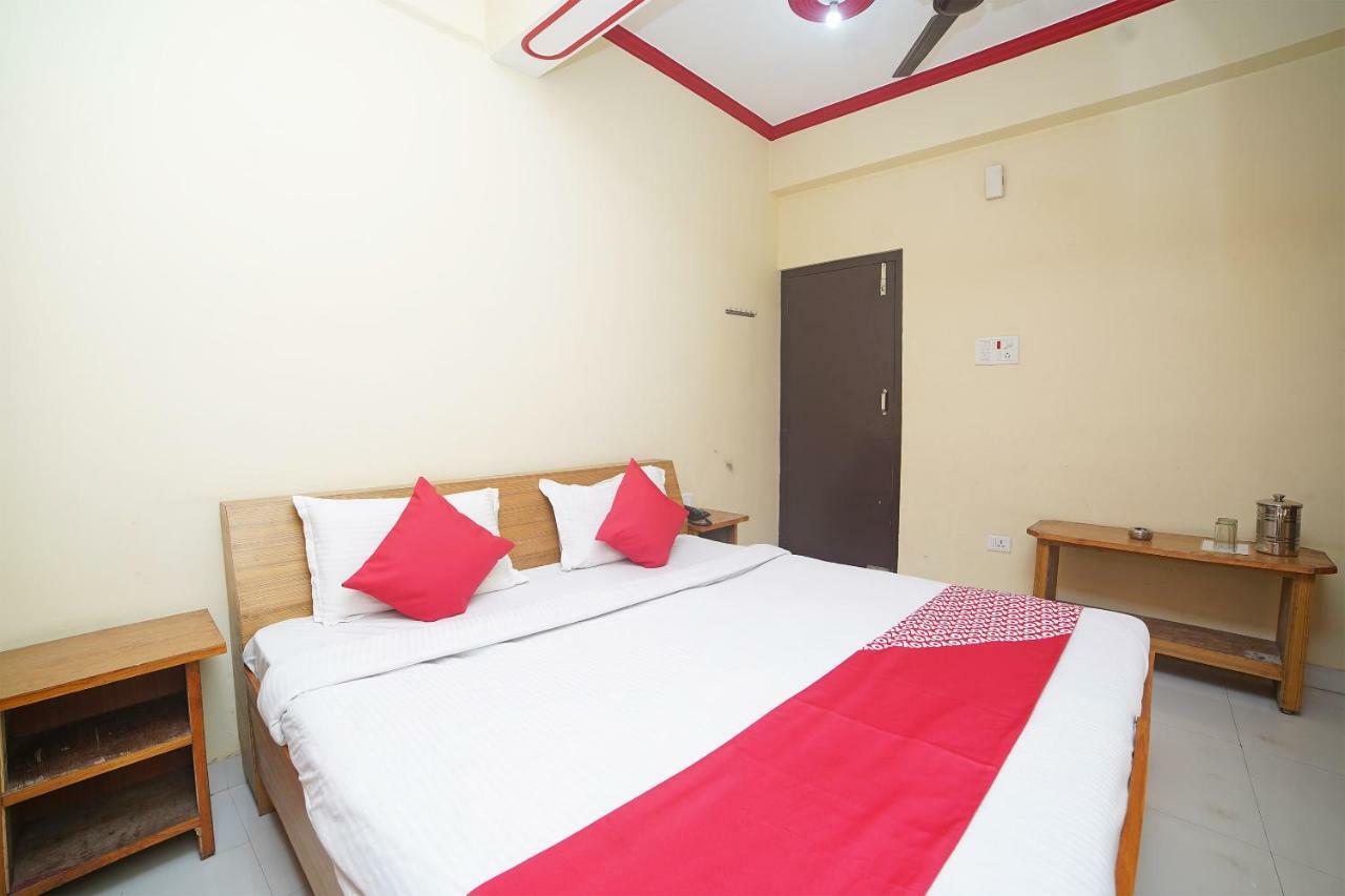 Oyo 37525 Hotel Mall Palace Pithoragarh Exterior photo