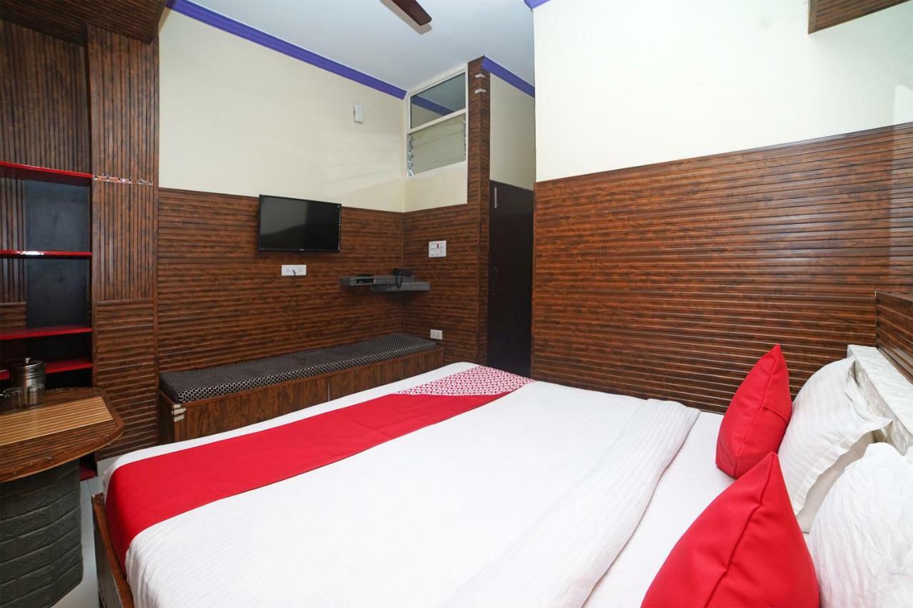 Oyo 37525 Hotel Mall Palace Pithoragarh Exterior photo