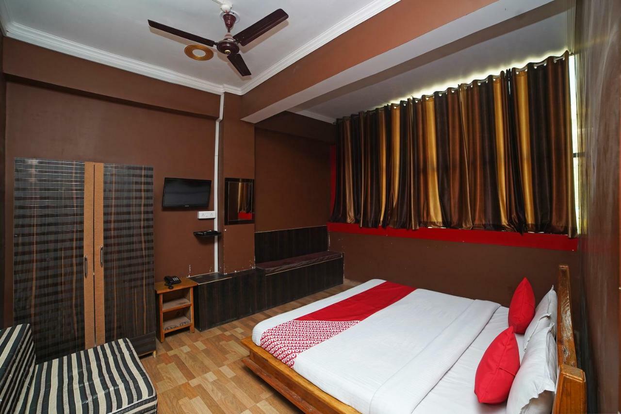 Oyo 37525 Hotel Mall Palace Pithoragarh Exterior photo