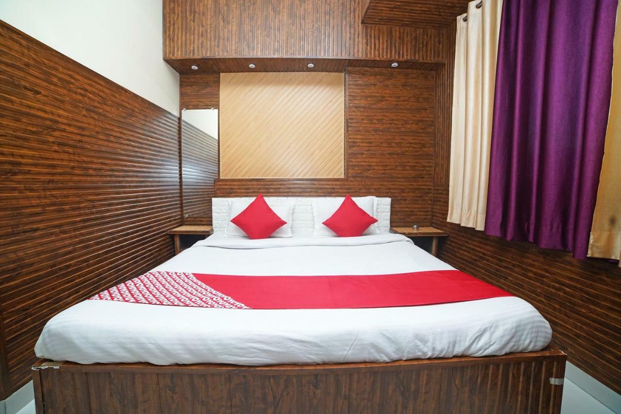 Oyo 37525 Hotel Mall Palace Pithoragarh Exterior photo